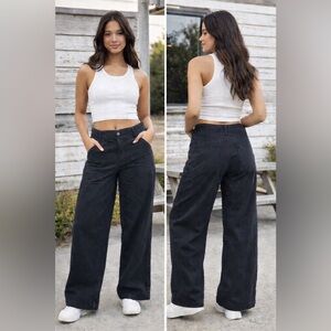 American Eagle 🦅 Outfitters | Super High-Rise Baggy Wide Leg Pants – NWT